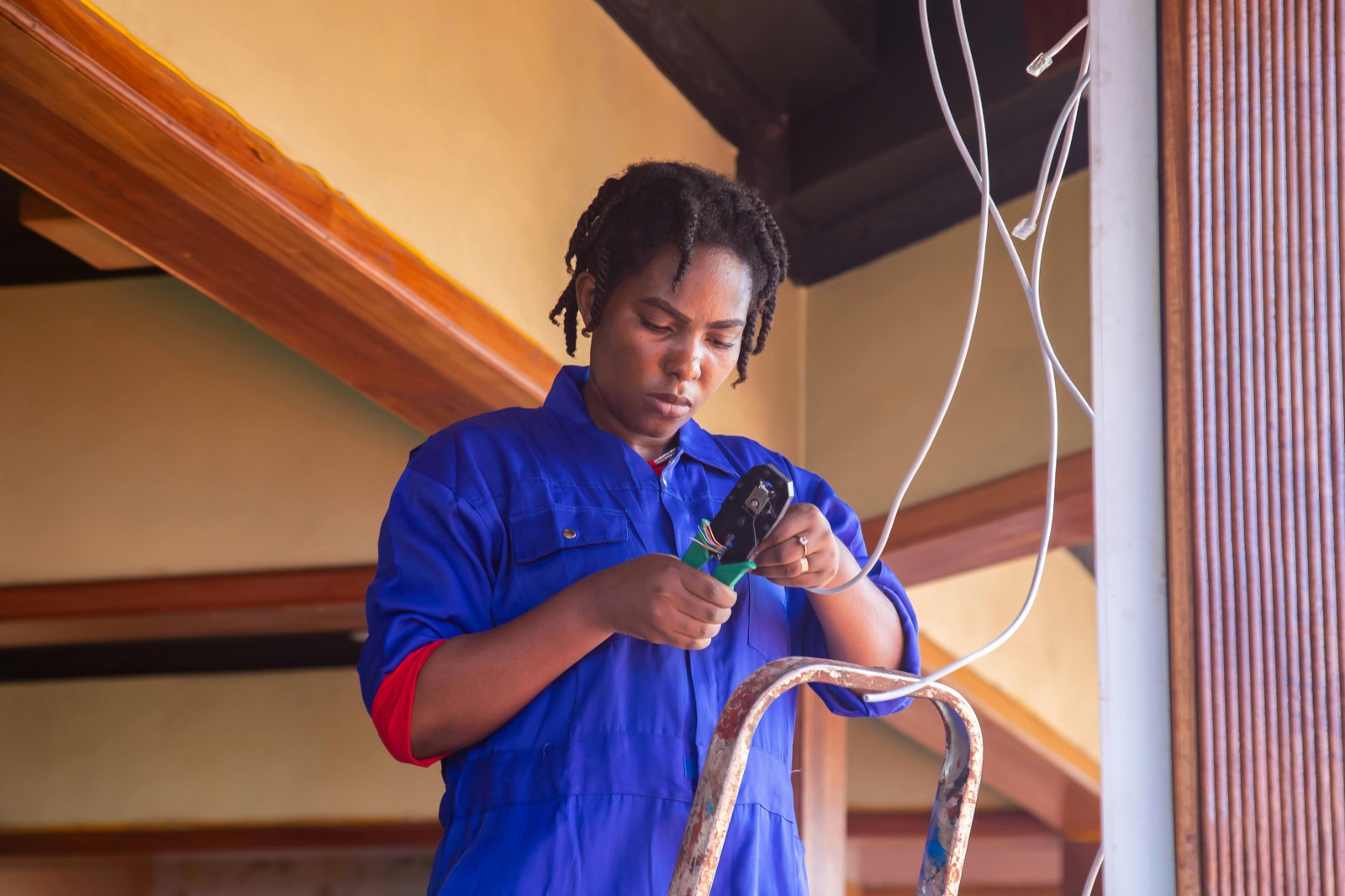 HandyPro professional handling home repair work